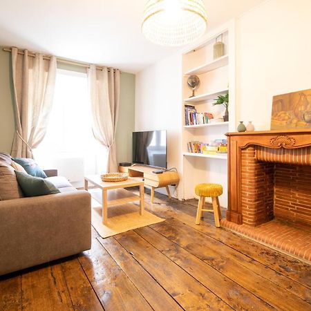 La Maison De Ville Saint-Junien Extérieur photo